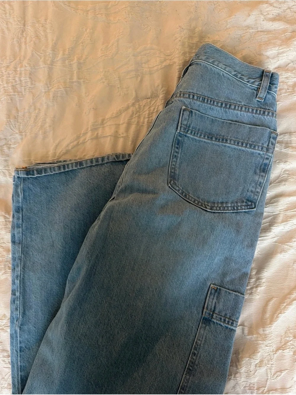 FRAME Light Wash Blue Denim Carpenter Jeans